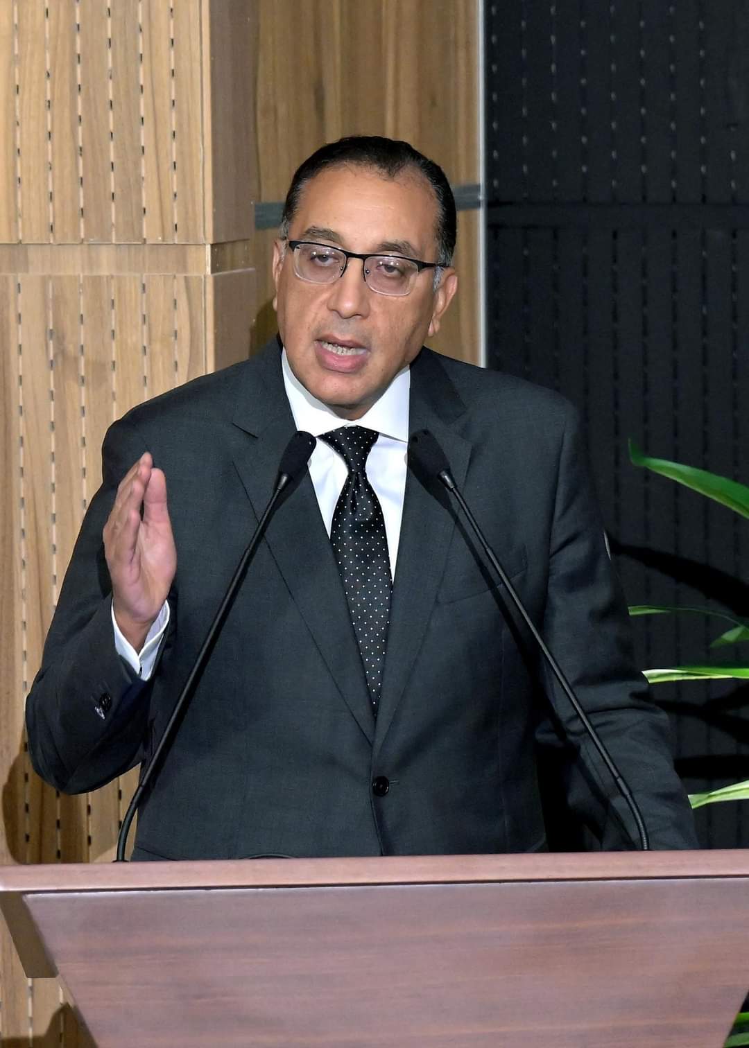 رئيس الوزراء: نسعى لاستقطاب كبريات الشركات العالمية للاستثمار بمصر وجعلها مركزاً اقليمياً للتصنيع والإنتاج والتسويق