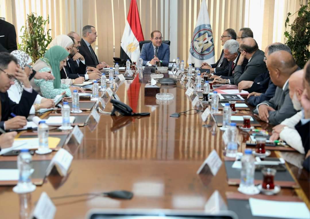 السماح بتقديم أو تعديل الإقرارات الضريبية عن الفترة من 2020 حتى 2023 بلا غرامات