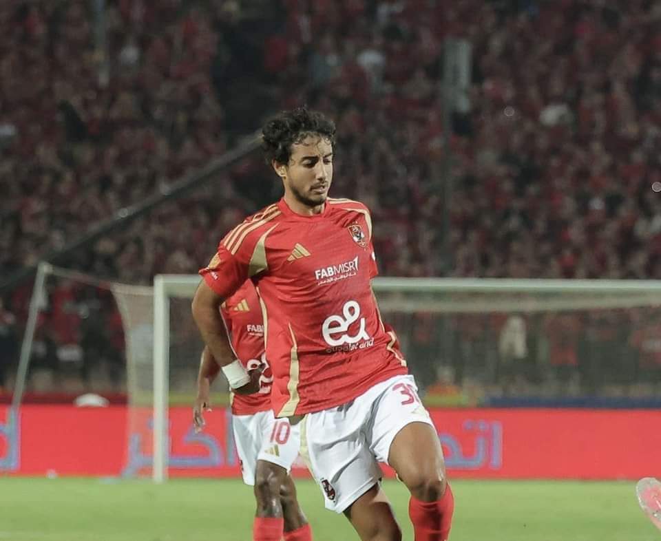 إصابة نجم الأهلى بجزع فى الرباط الصليبى الخلفى للركبة