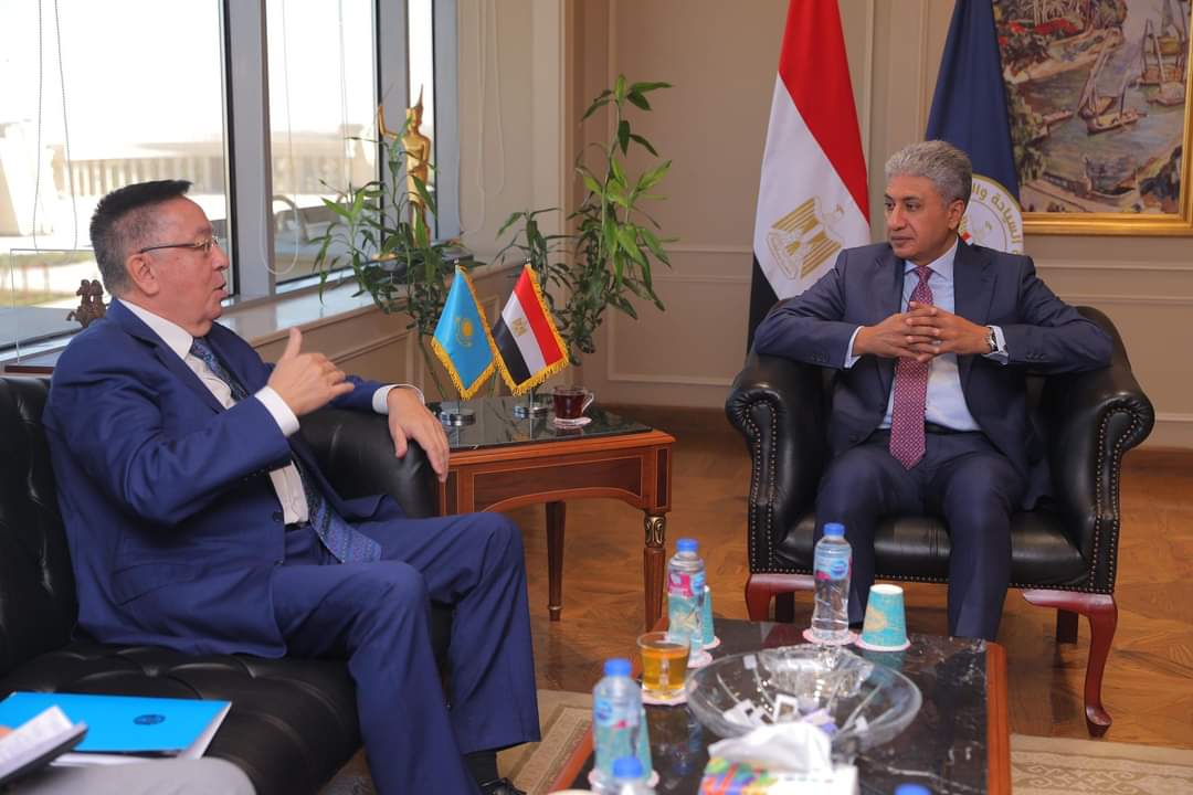 إقامة معارض مؤقتة للآثار المصرية فى كازاخستان