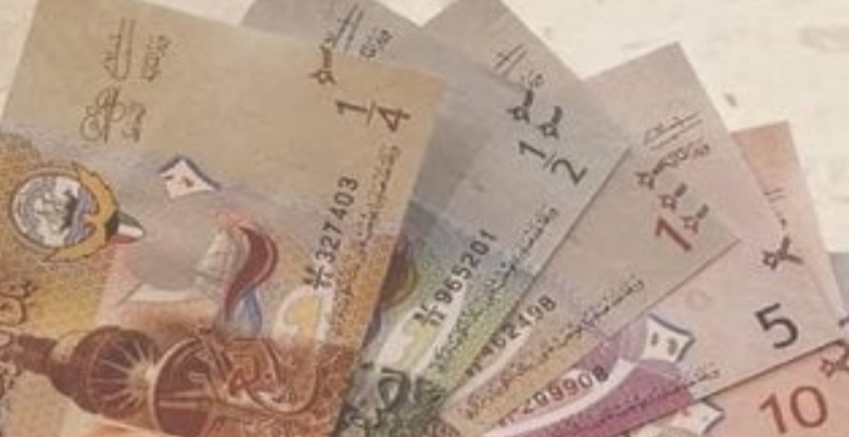 سعر الدينار الكويتى اليوم .. بالبنوك المصرية