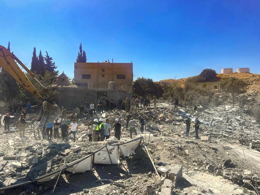 ارتفاع حصيلة ضحايا الغارة الإسرائيلية على يونين شرقي لبنان .. إلى 20 شخصا