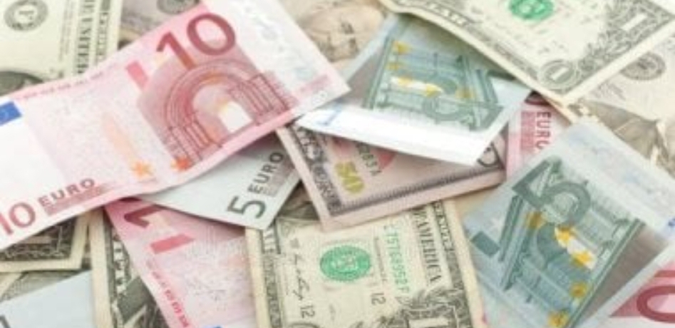 أسعار العملات اليوم  أمام الجنيه المصرى