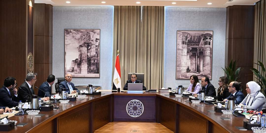 رئيس الوزراء يبحث مع مسئولى شركة "ستيلانتيس للسيارات"التوسعات المستقبلية بمصر 