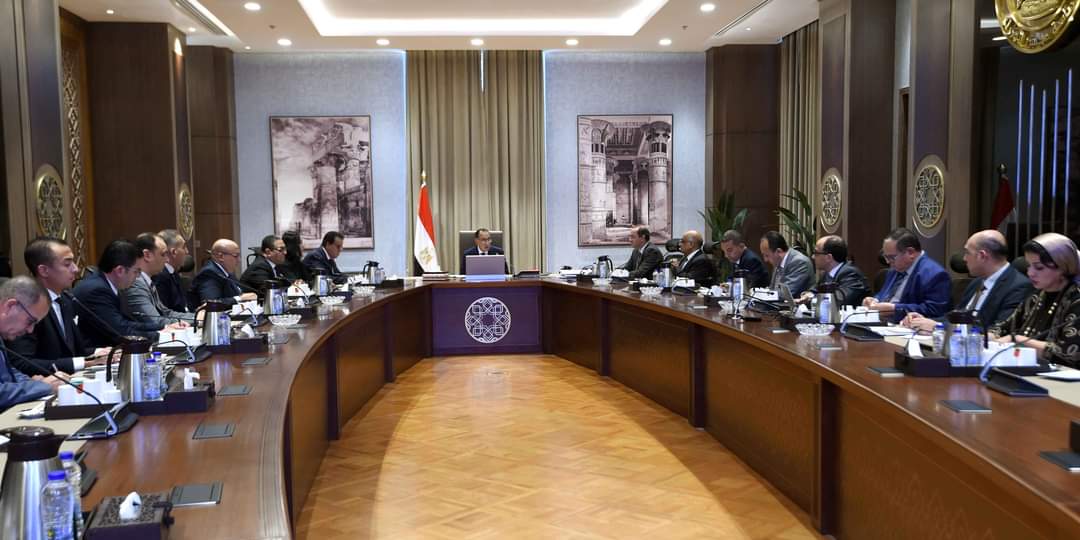 إحالة المستفيدين من سيارات ذوى الهمم إلى القضاء بتهمتى الاتجار بالبشر والتهرب الضريبى