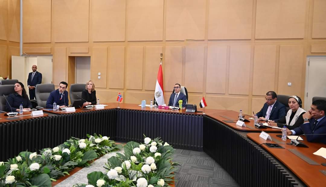 الخطيب : كافة أوجه الدعم والتسهيلات للشركات النرويجية للاستثمار والتوسع فى السوق المصرية