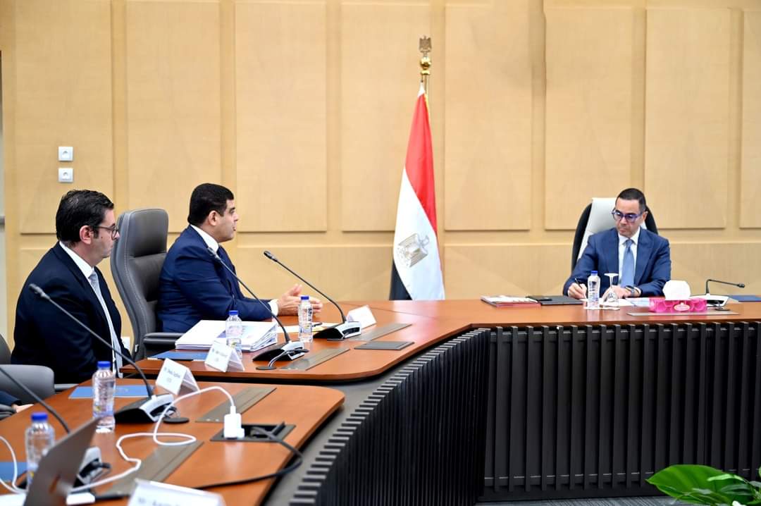 الإسكان : الخطة الاستراتيجية لتحلية مياه البحر.. تغطى 11 محافظة 