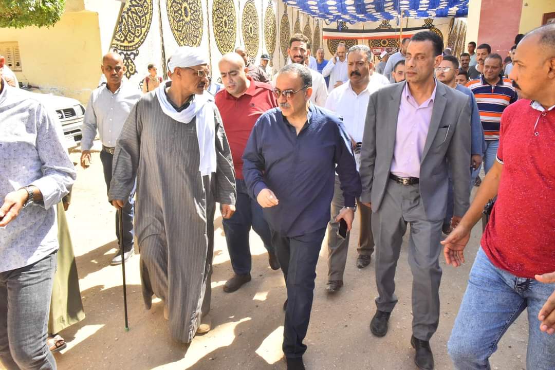 محافظ أسيوط يشهد سلسلة من الأنشطة والفعاليات بقرية موشا