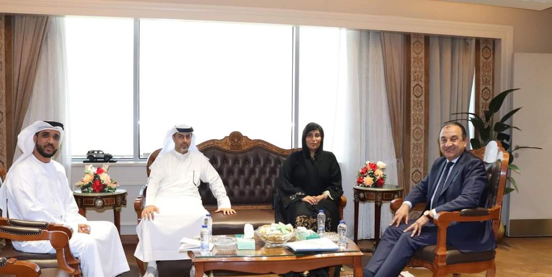 وزير قطاع الأعمال يبحث مع سفيرة الإمارات تعزيز التعاون الاستثمارى 
