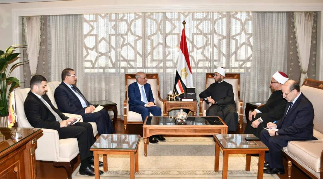 وزير الأوقاف: العراق وبغداد فى وجدان كل مسلم ومصرى