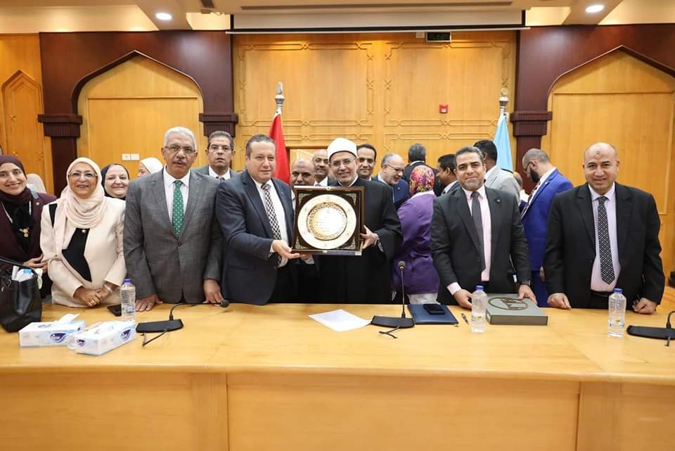رئيس جامعة الأزهر : الجامعات.. الركيزة الأولى للنهوض بالمجتمعات وتطورها