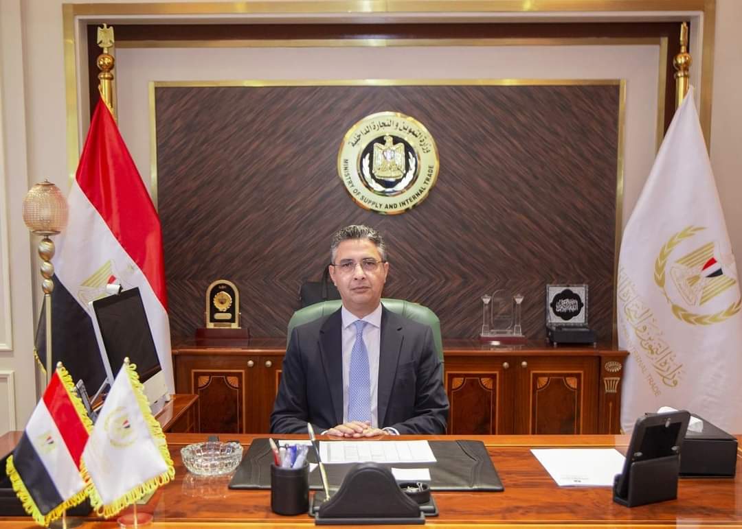 ضربة تموينية لغشاشى زيوت السيارات وتقليد الماركات العالمية