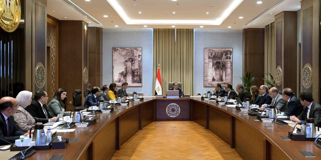 مدبولى : الحكومة تُدبّر التمويل اللازم لشراء الأقطان المصرية