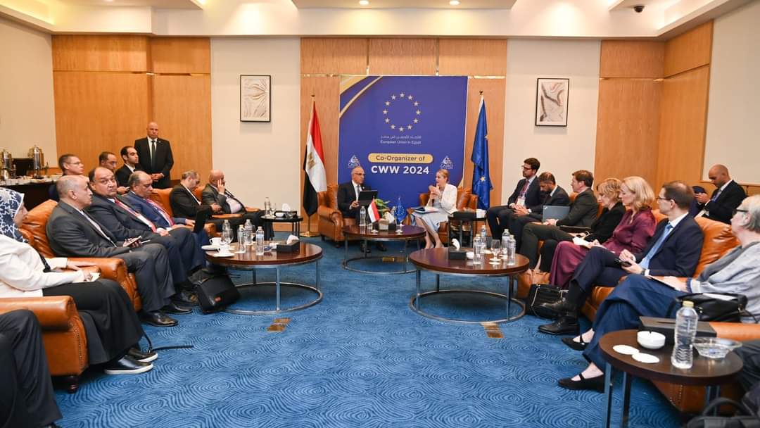 وزير الرى : تعاون متميز بين مصر والإتحاد الأوروبى فى مجال المياه توج بتوقيع "إعلان الشراكة المائية"