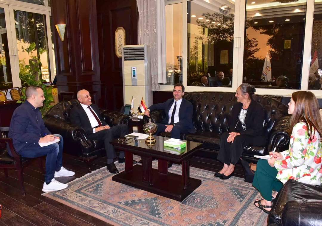 السفير الفرنسى : الأقصر تحظى باهتمام باريس لطبيعتها التاريخية والثقافية والسياحية