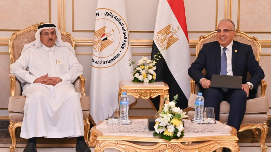 سويلم يبحث مع وكيل وزارة المياه السعودية الحماية من السيول وحوكمة إدارة المياه الجوفية