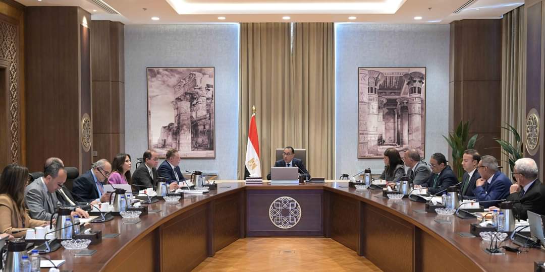 رئيس الوزراء يترأس اجتماع المجلس التنسيقى للسياسات المالية والنقدية