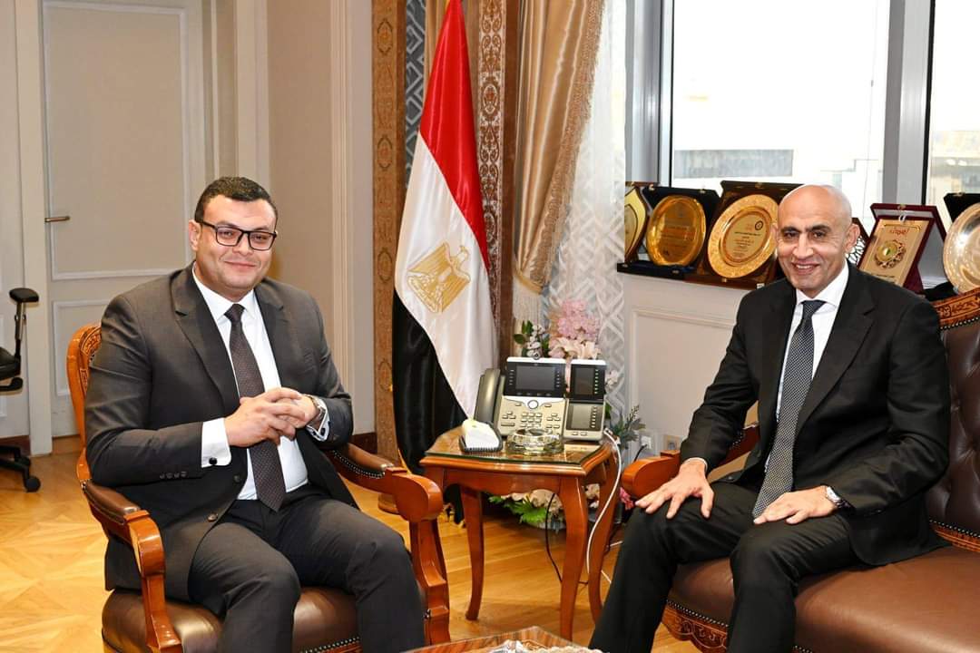 وزيرا التعليم والإسكان : تعزيز التعاون المشترك لتقديم الخدمات التعليمية بأعلى جودة لسكان المدن الجديدة