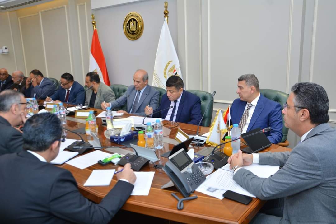 وزير التموين: تكثيف الحملات الرقابية للتأكد من جودة الدقيق ومطابقته للمواصفات