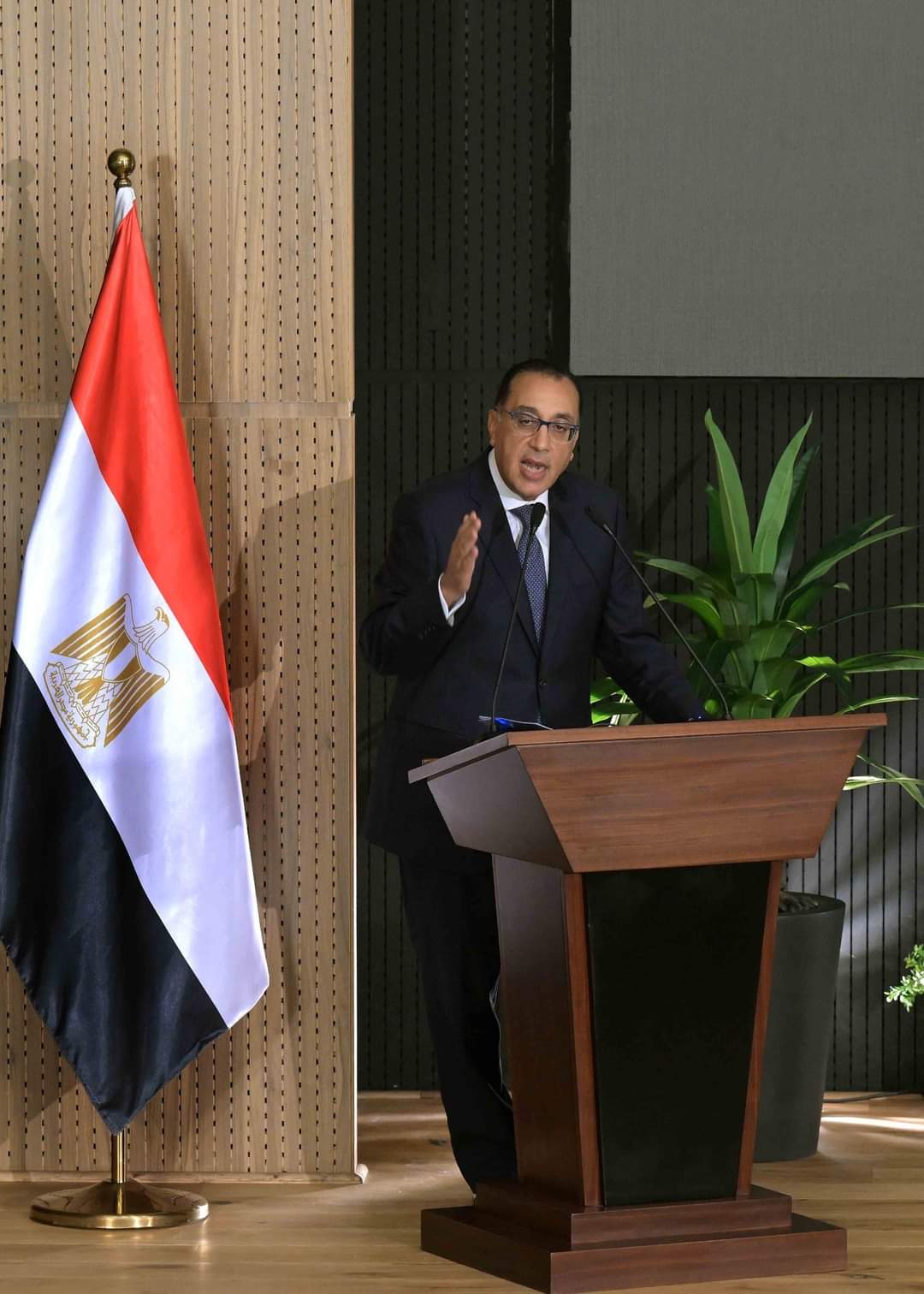 رئيس الوزراء : لا لبيع لأى مطارات..إدارة وتشغيل فقط على غرار ما يحدث فى كل دول العالم
