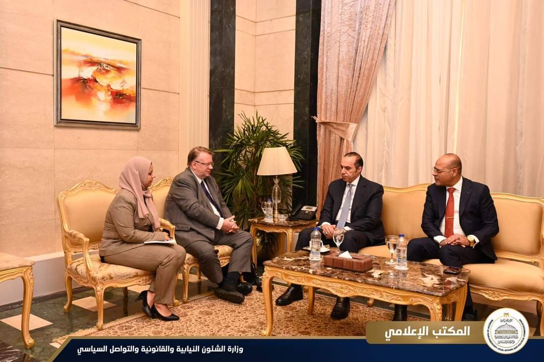 وزير الشئون النيابية عن مشروع قانون العمل : الحكومة حريصة على إصدار تشريع متوازن يُراعي المعايير الدولية