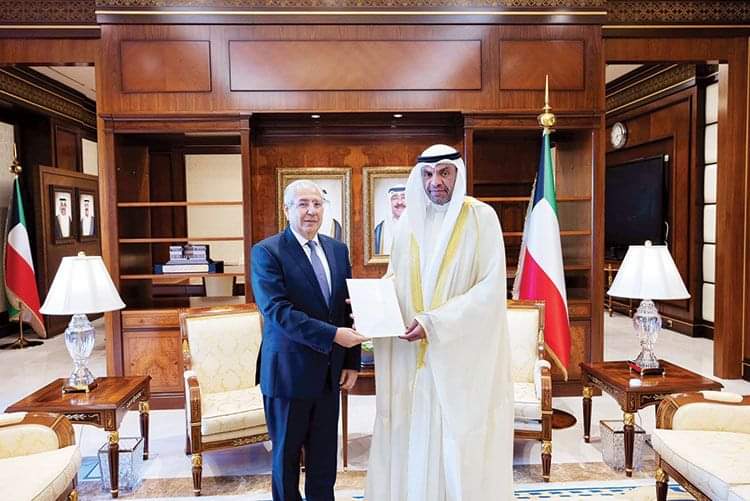 الكويت تتسلم دعوة الرئيس للأمير للمشاركة فى افتتاح أعمال المنتدى الحضرى العالمى الشهر المقبل