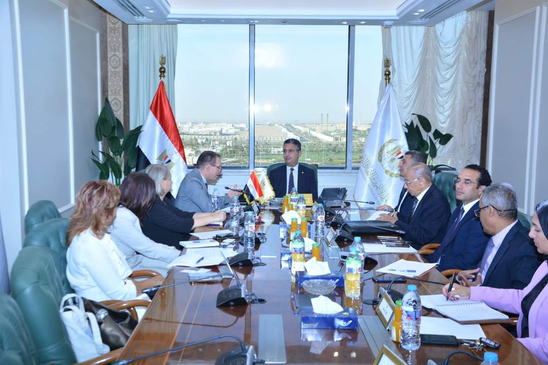 وزير التموين : تحسين جودة سلاسل الإمداد والنقل والتخزين لتقليل الفاقد