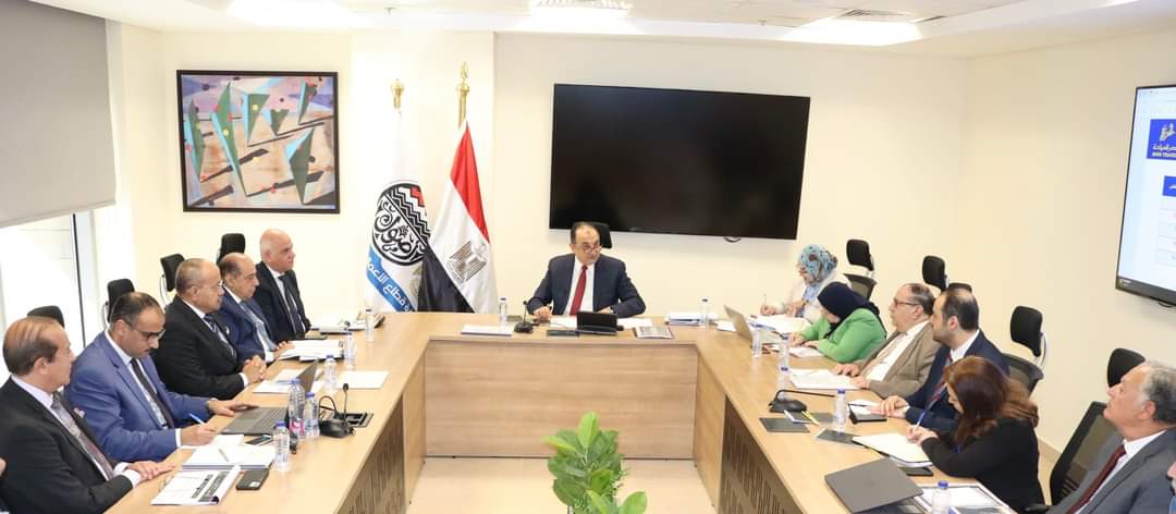 شيمى : تعزيز الشراكة مع القطاع الخاص.. التطوير المستمر للمنتجات.. وتحسين السياسات التسويقية 
