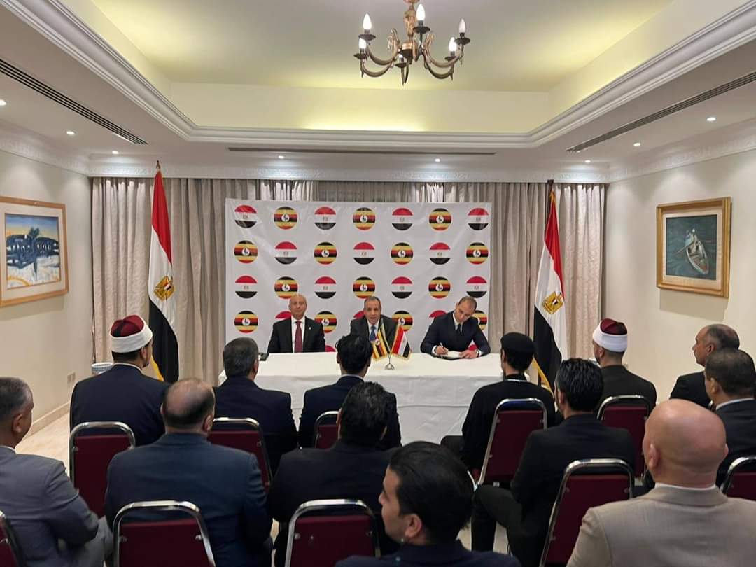 وزير الخارجية يلتقى بالجالية المصرية فى أوغندا