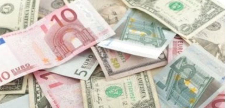 أسعار العملات اليوم الأربعاء