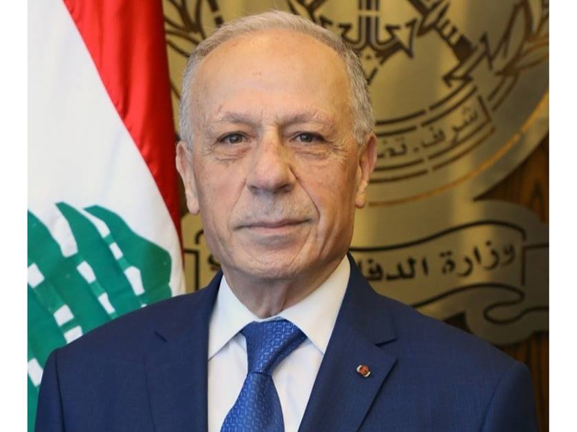 وزير الدفاع اللبناني يطالب المجتمع الدولي .. بإجبار الكيان الإسرائيلي على وقف العدوان