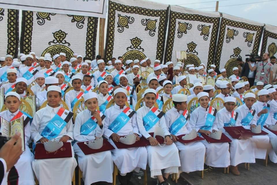 تكريم 669 حافظًا وحافظة للقرآن فى حفل مهيب بمركز شباب غمازة الكبري بالجيزة