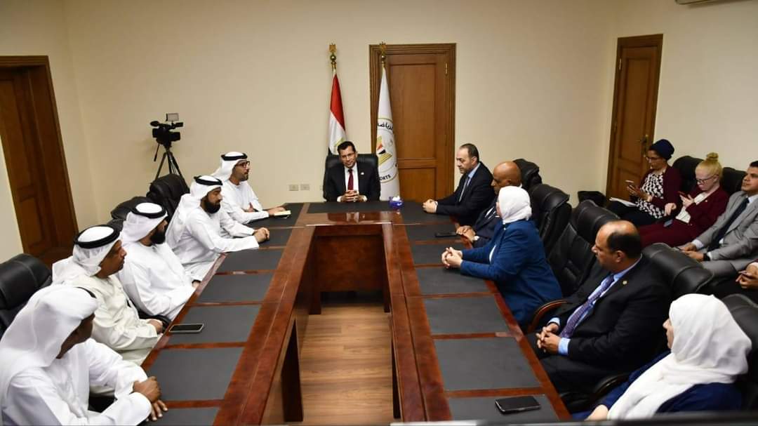 وفد مؤسسة زايد العليا لأصحاب الهمم يتفقد مراكز التخاطب بالإسكندرية 