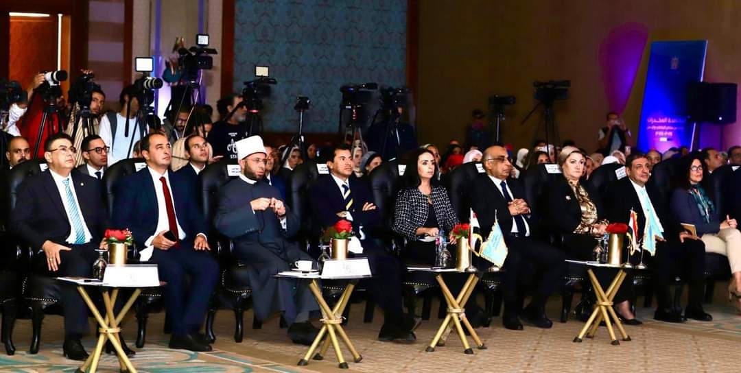 وزيرة التضامن : مد خدمات علاج الإدمان الحكومية لكافة محافظات الجمهورية مجانا