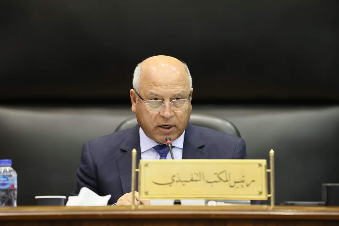 الوزير : تعزيز وتقوية حركة النقل لربط الدول العربية براً وبحرا وجوا