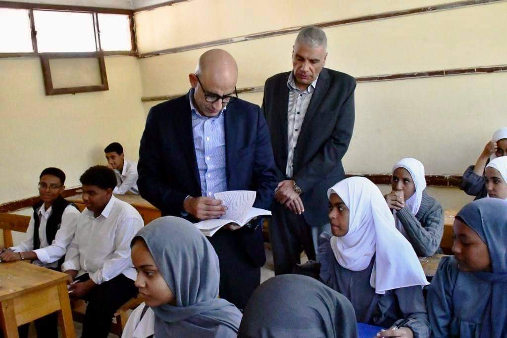 وزير التربية والتعليم داخل مدارس النوبة لمتابعة انضباط العملية التعليمية