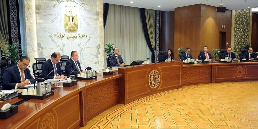 رئيس الوزراء يترأس اجتماع لجنة الدين الخارجى وتنظيم الاقتراض