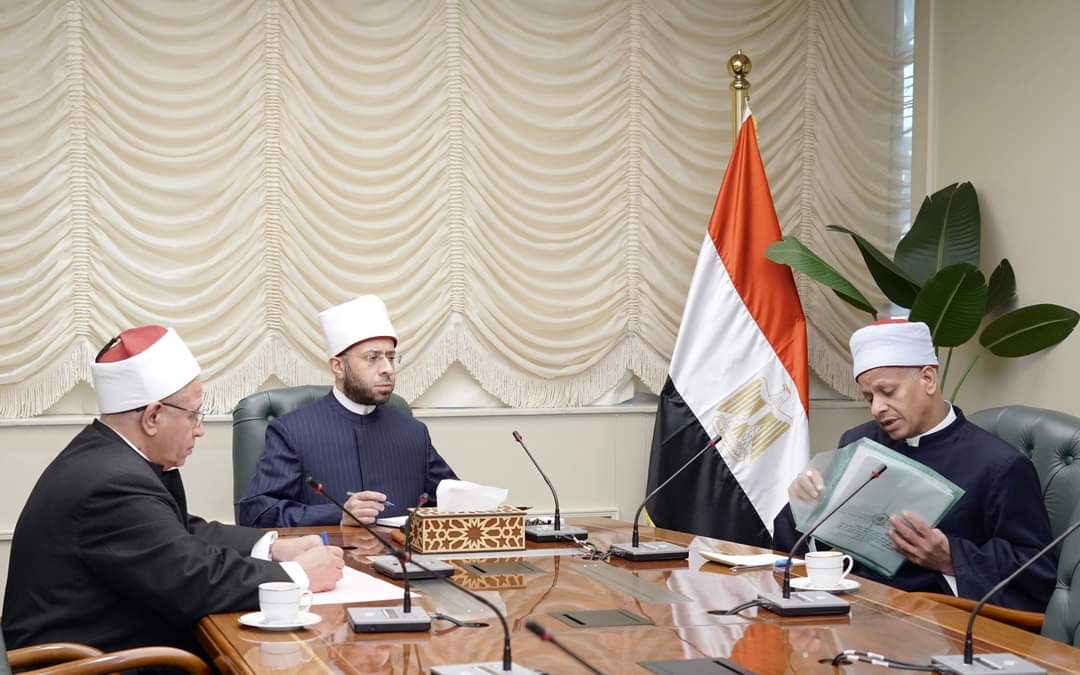 وزير الأوقاف : رفع مستوى الأئمة العلمى والارتقاء بأدائهم