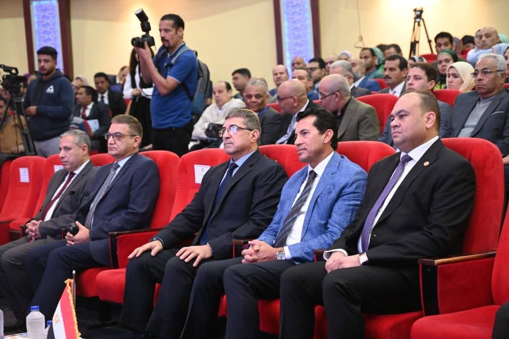 وزير الشباب : نسعى إلى جهاز إدارى كفء وفعال وخلق ثقافة مجتمعية رافضة لكافة أشكال الفساد