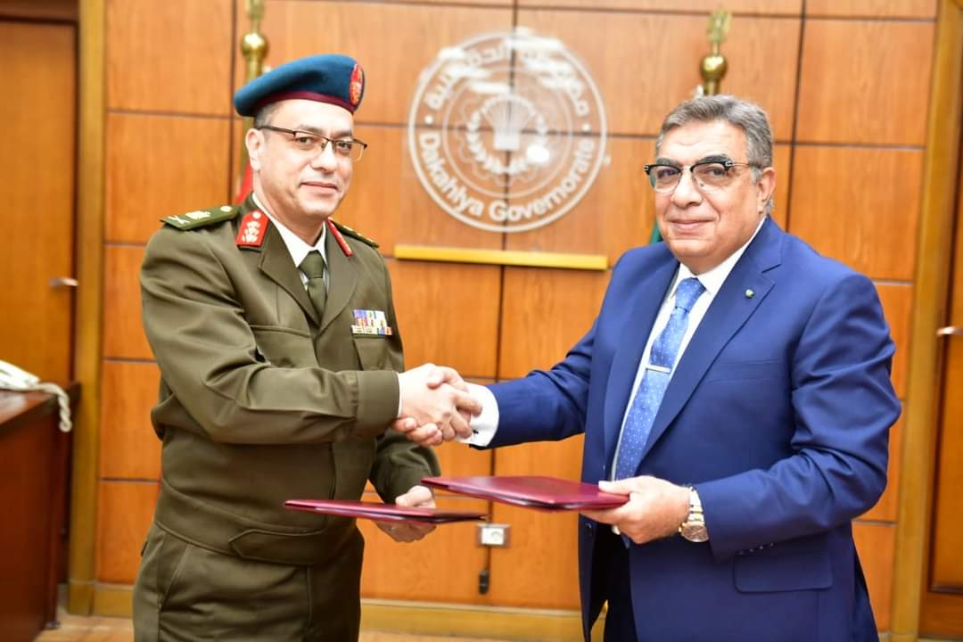 معهد اللغات للقوات المسلحة يوقع عقد اتفاق مع محافظة الدقهلية 