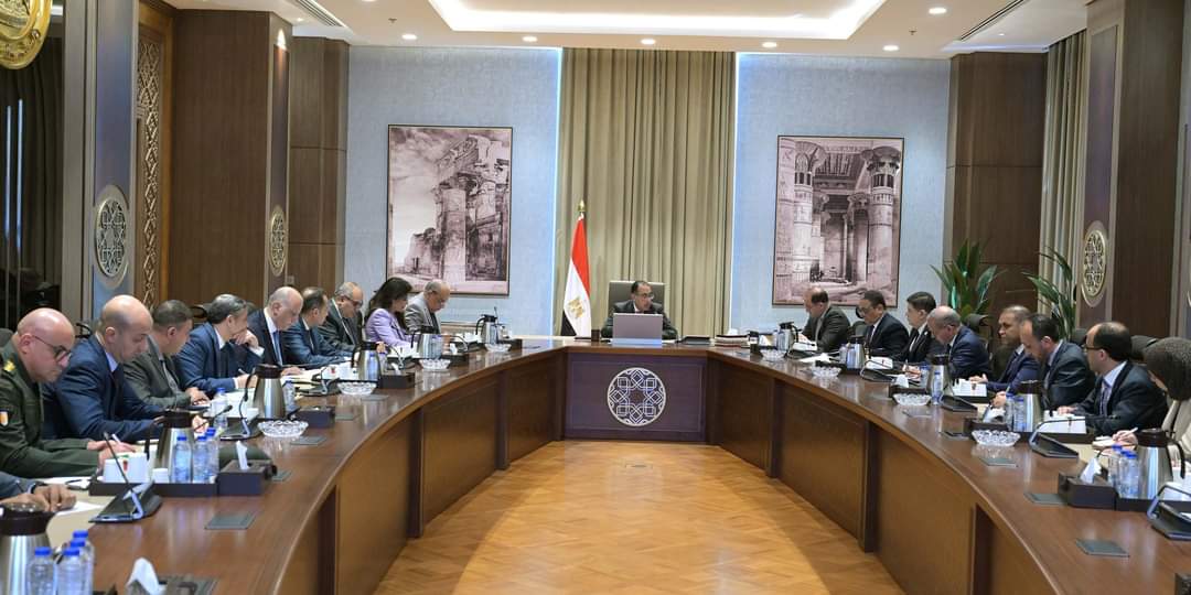 رئيس الوزراء يتابع تنفيذ الالتزامات الحكومية بمشروع الضبعة النووى