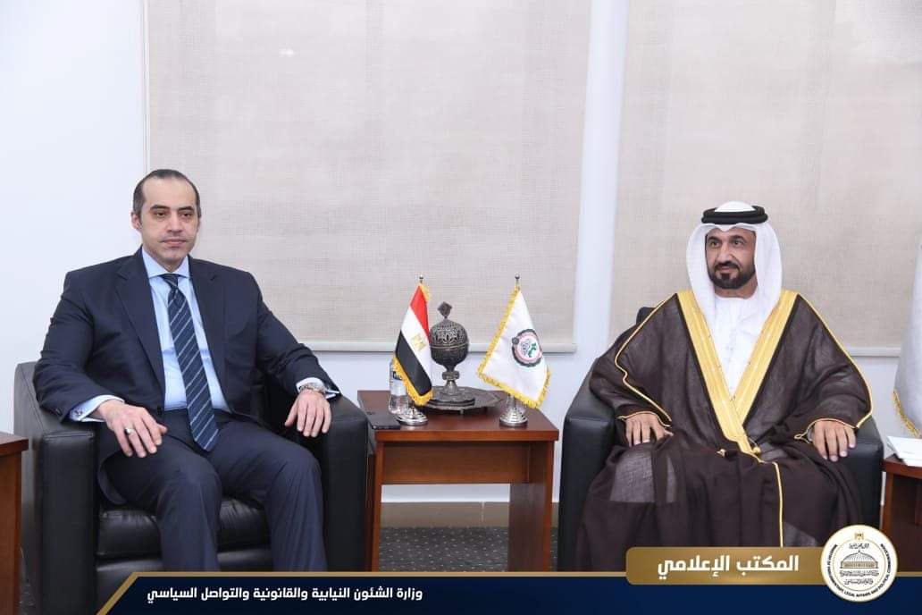 وزير الشئون النيابية والقانونية  يلتقى رئيس البرلمان العربى