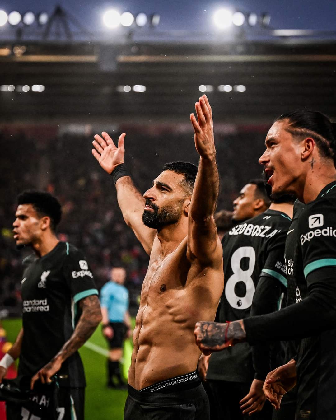 محمد صلاح : مانشستر سيتى فريق قوى..لكن علينا الفوز وتوسيع الفارق إلى 11 نقطة