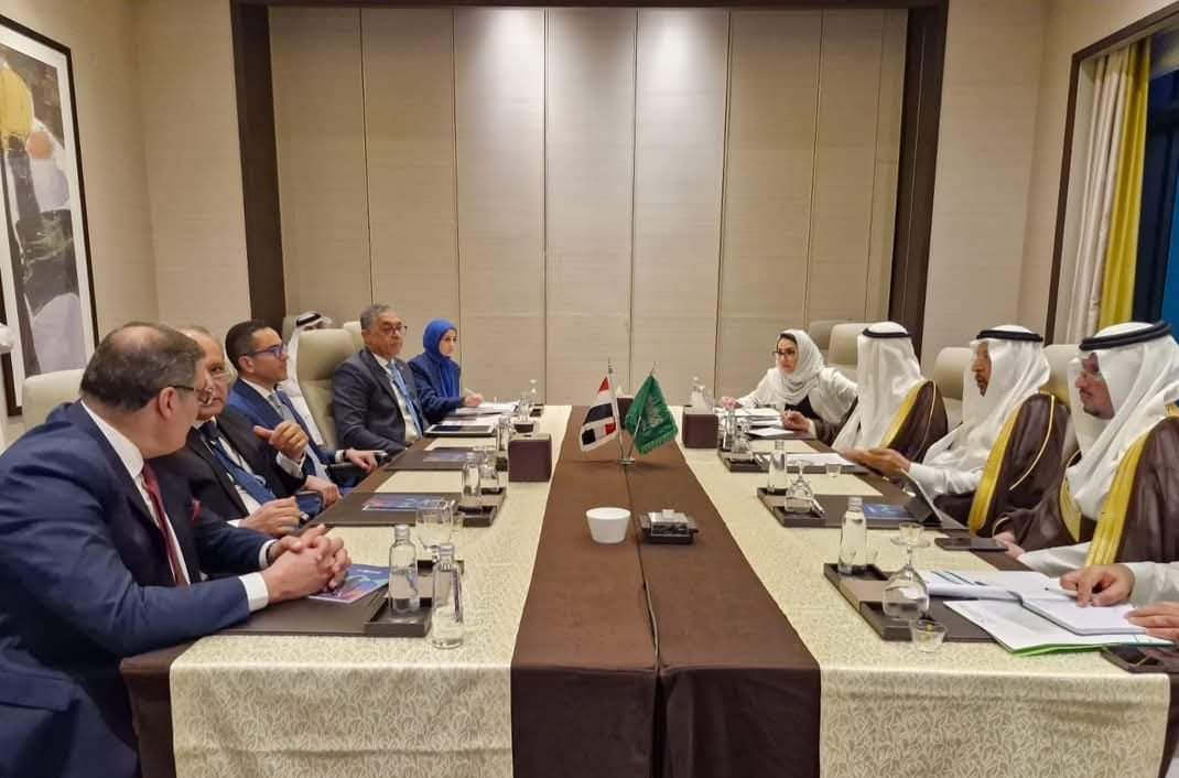 وزير الاستثمار يبحث مع نظيره السعودى  سبل تنمية العلاقات الاقتصادية بين البلدين 