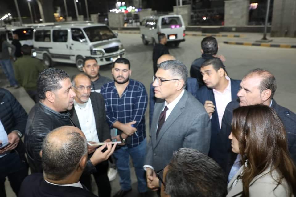 محافظ الجيزة :  مجازاة نواب رؤساء عدد من الأحياء ومشرفي النظافة 