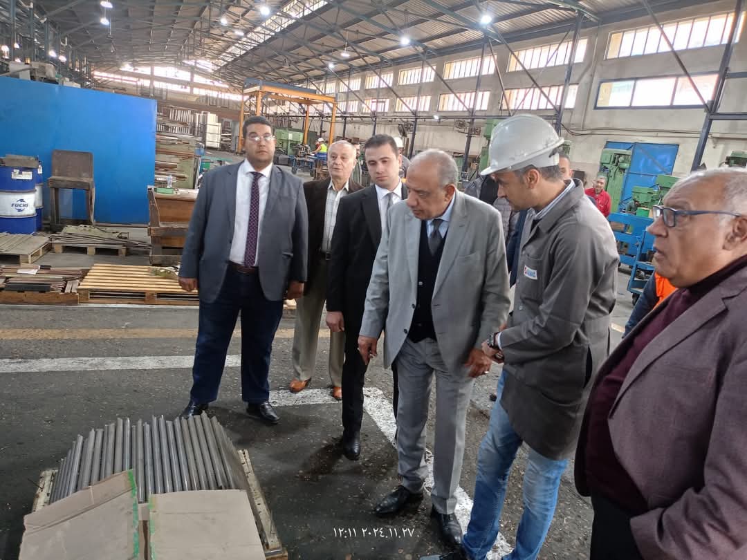 وزير الكهرباء: دعم الصناعة وزيادة نسبة المكون المحلى وتوطين التكنولوجيا 