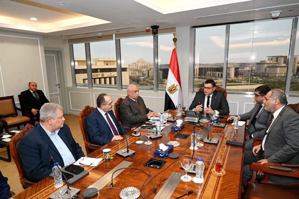 مدبولي: خط الرورو كان مطلبا كبيرا للمصدرين المصريين حتى يتمكنوا من تعظيم صادراتهم