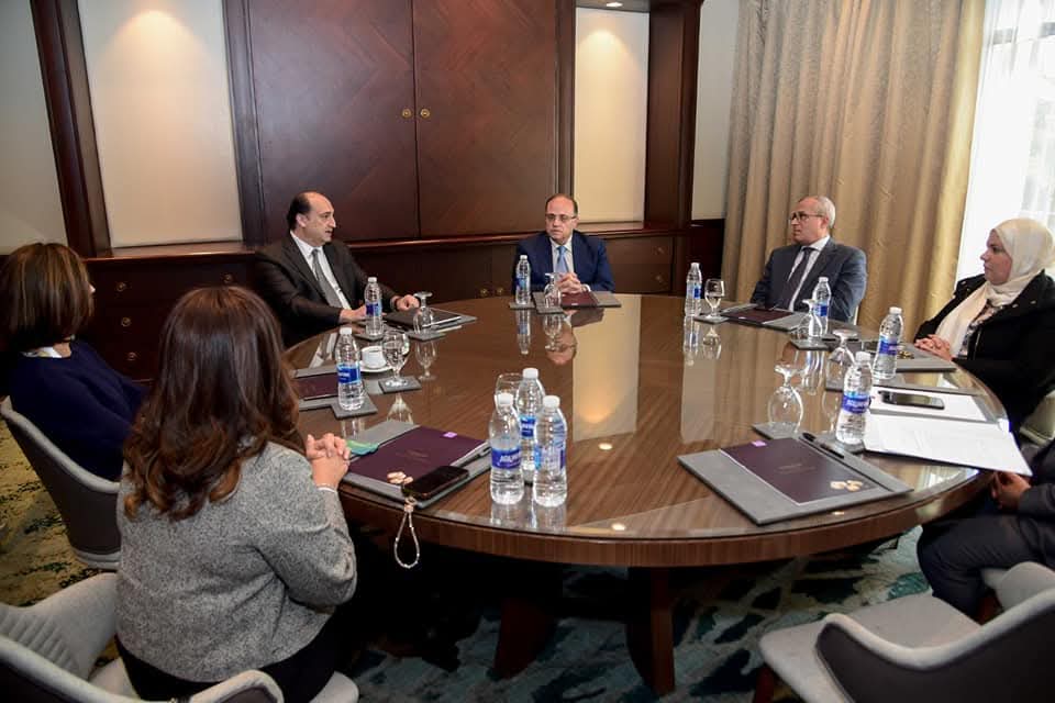 الغمراوى يبحث  مع رئيس جمعية المعلومات الدوائية  التعاون المشترك 