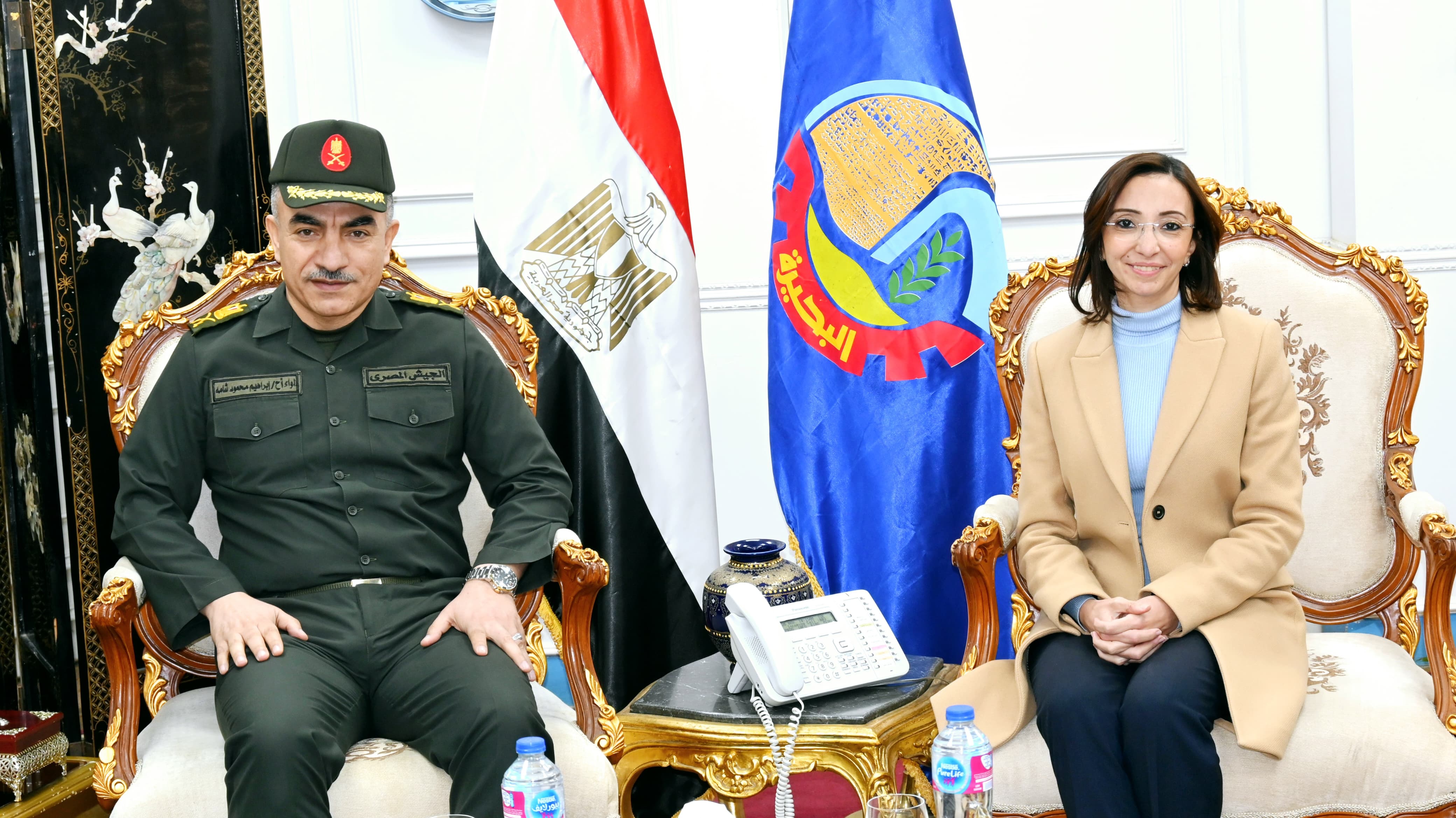 جاكلين ..تستقبل مدير إدارة التراخيص لمتابعة إجراءات التصالح