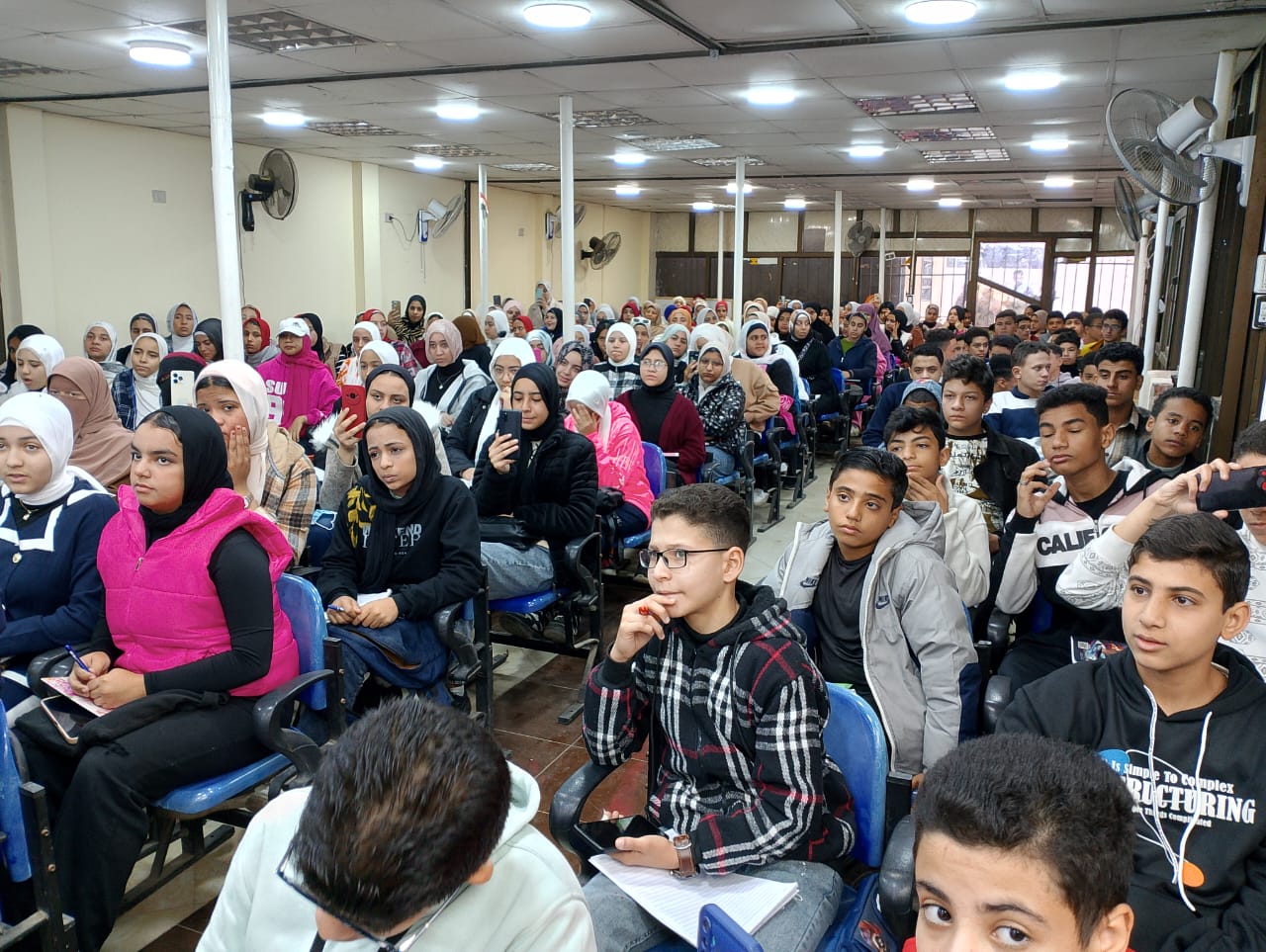 استمرار القوافل التعليمية المجانية بالبحيرة